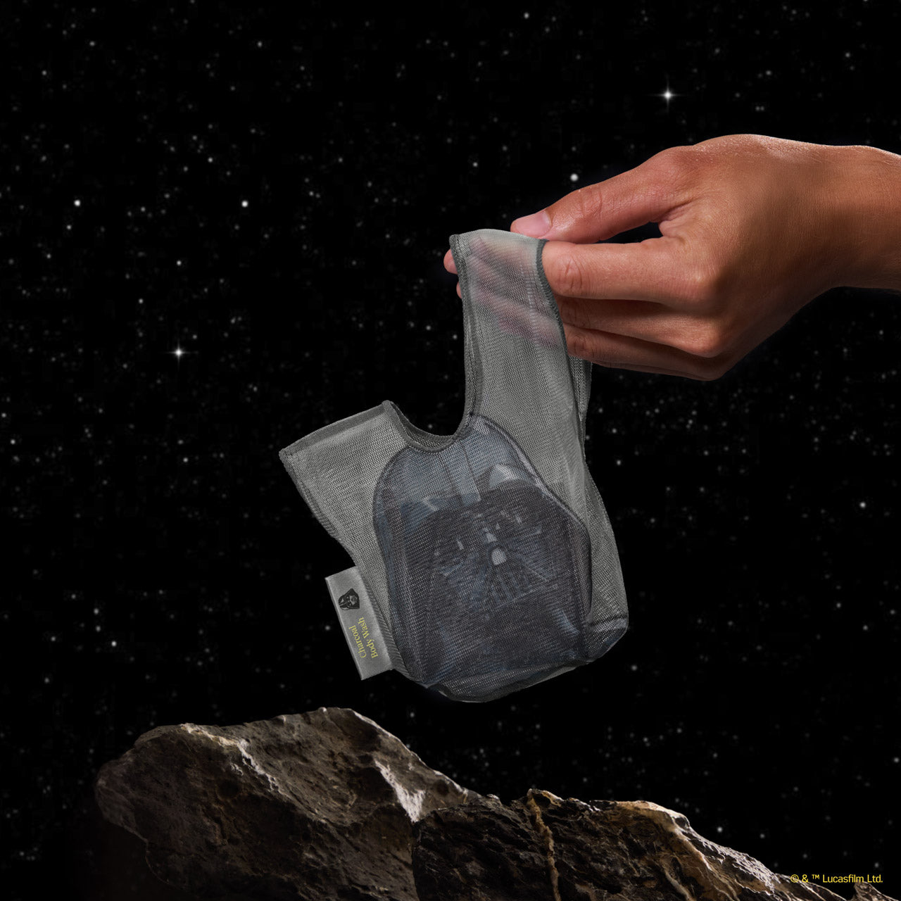 Star Wars™ & Kitsch Body Bar Saver Bag - Darth Vader - Image 3