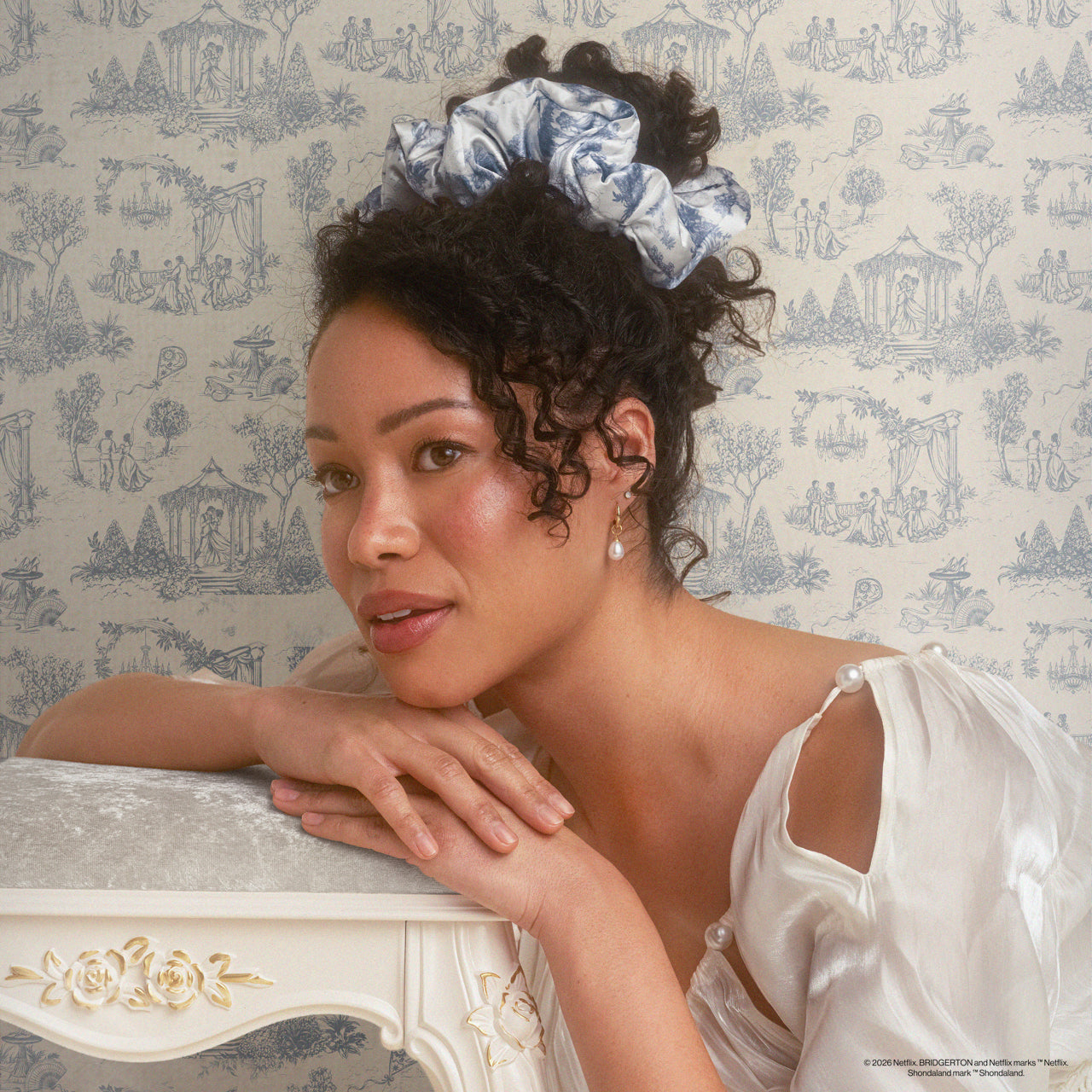 Bridgerton x Kitsch Satin Pillow Scrunchies® in Toile in Bloom - Image 2