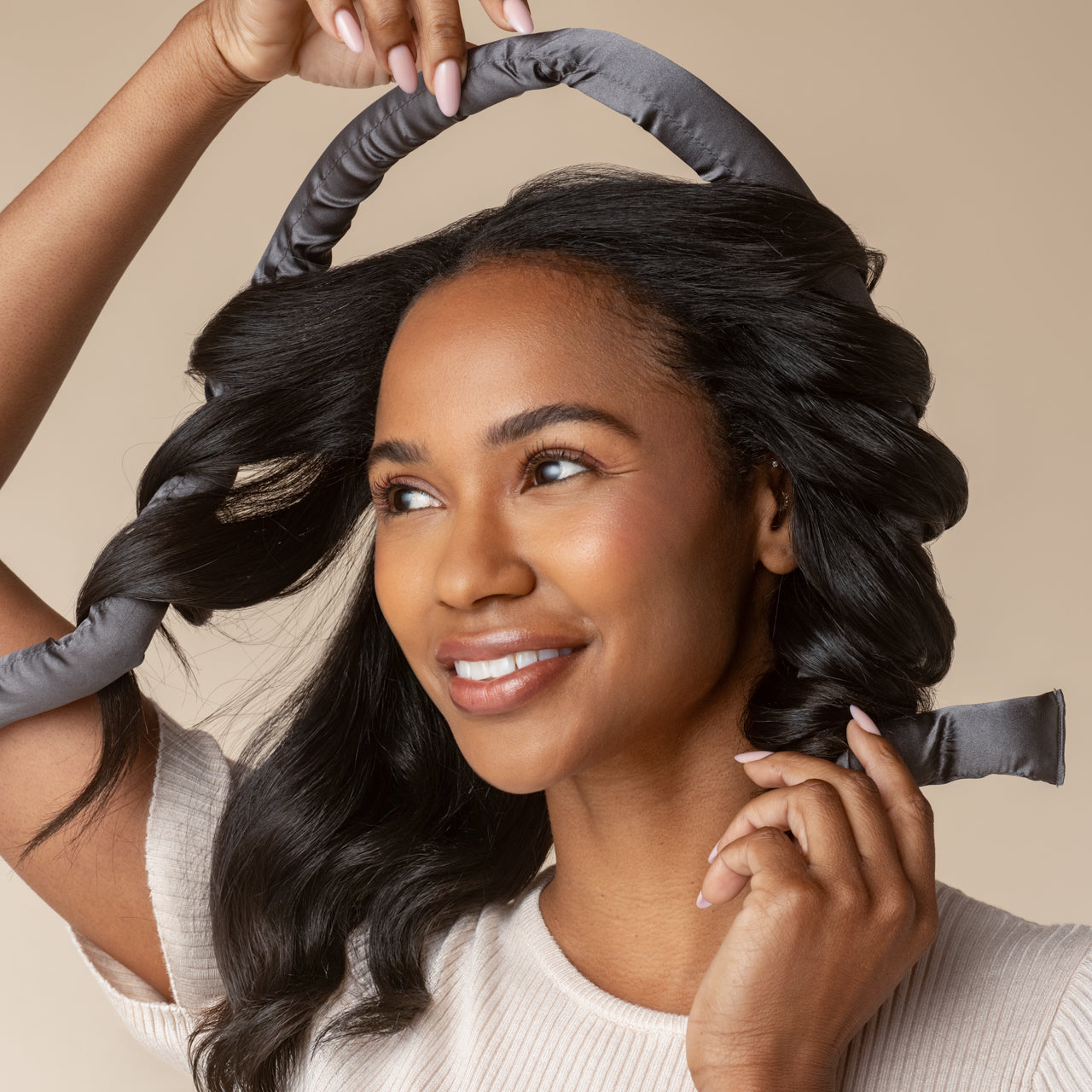 Charcoal Satin Heatless Curling Set - Image 3